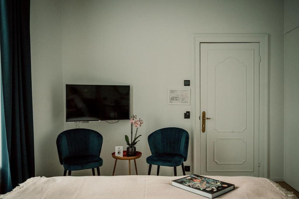 Relais M B&B Frasnes-lez-Anvaing Экстерьер фото